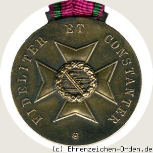 Goldene Verdienstmedaille des Herzoglich Sachsen-Ernestinischen Hausordens Herzog Carl Eduard Rückseite