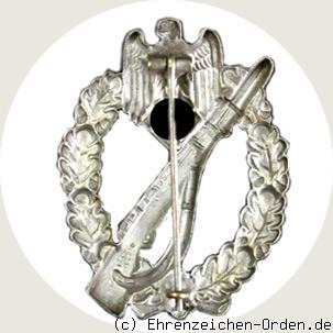 Infanterie Sturmabzeichen in Silber (Hohlprägung) Rückseite