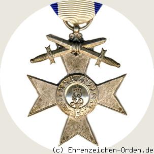 Militär-Verdienstkreuz 2.Klasse mit Schwertern (2.Form)
