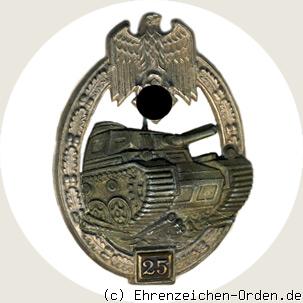 Panzerkampfabzeichen mit Einsatzzahl 25