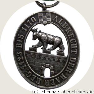 Hausorden Albrecht des Bären  Ritterzeichen 2. Klasse Rückseite