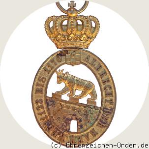 Hausorden Albrecht des Bären  Ritterzeichen 1. Klasse mit Krone Rückseite
