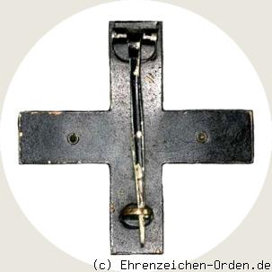 Baltenkreuz an Nadel Rückseite