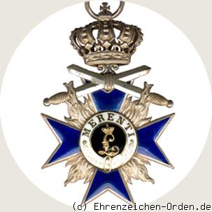 Militär-Verdienstorden Kreuz 4.Klasse mit Krone und Schwertern