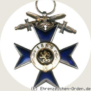 Militärverdienstkreuz ohne Flammen mit Schwertern Rückseite