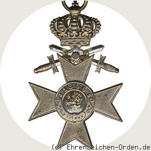 Militärverdienstkreuz 2.Klasse mit Krone und Schwertern  (3.Form 1913) Rückseite