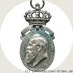 Prinzregent Luitpold Medaille mit der Krone in Silber