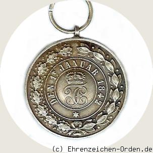Fürstlicher Hausorden von Hohenzollern Silberne Verdienstmedaille 3.Modell 2. Ausgabe Rückseite