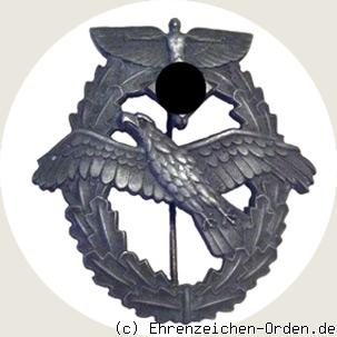 NSFK  Flugzeugführerabzeichen für Motorflugzeuge (3.Form)