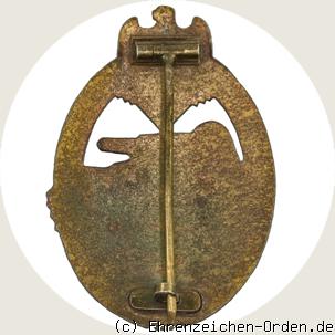 Panzerkampfabzeichen in Bronze ohne Einsatzzahl Rückseite