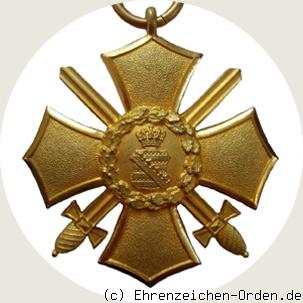 Ehrenkreuz (Allgemeines Ehrenzeichen) mit Schwertern Rückseite
